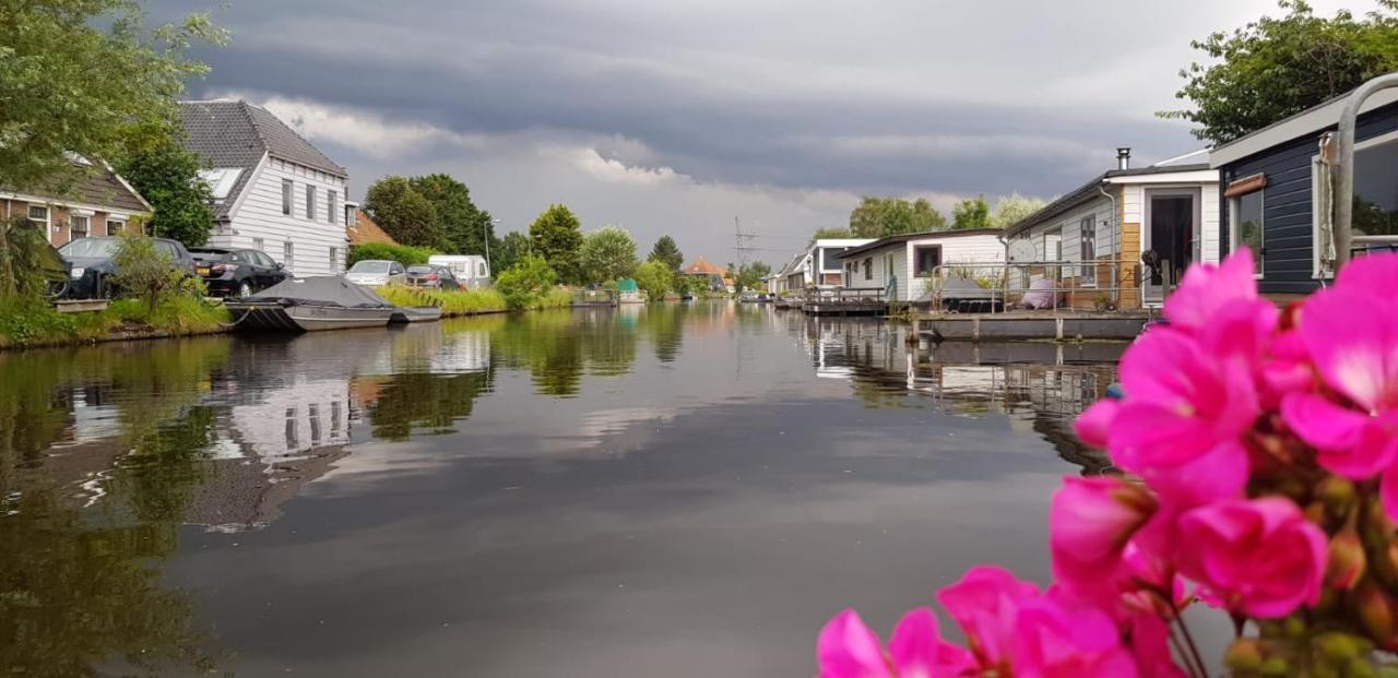 Out Of Amsterdam, River Apartment Close To City Broek in Waterland Εξωτερικό φωτογραφία