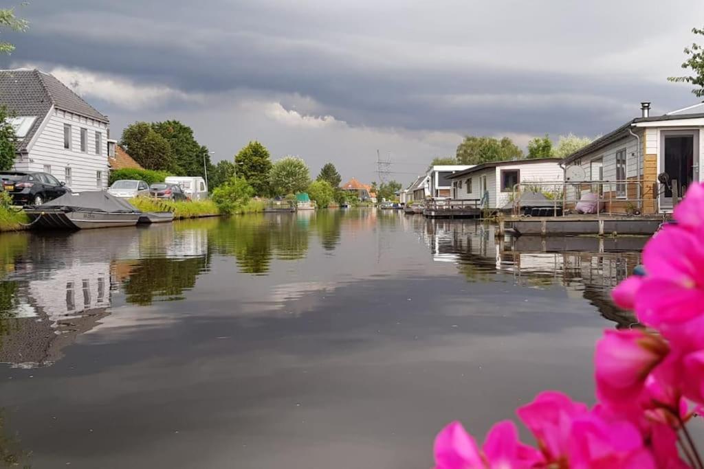 Out Of Amsterdam, River Apartment Close To City Broek in Waterland Εξωτερικό φωτογραφία